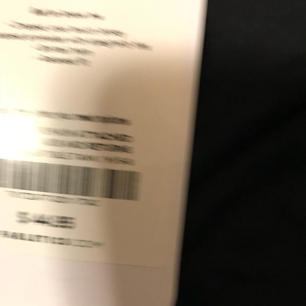Fabletics workout tank - Picture 2 of 3
